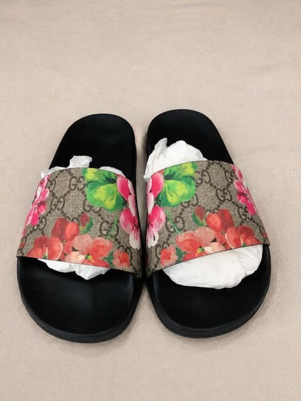 Gucci GG BLOOMS SUPREME FLORAL SLIDE